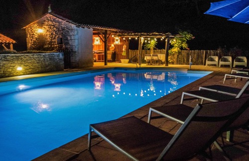 Issac Casa | Large country house with private pool
