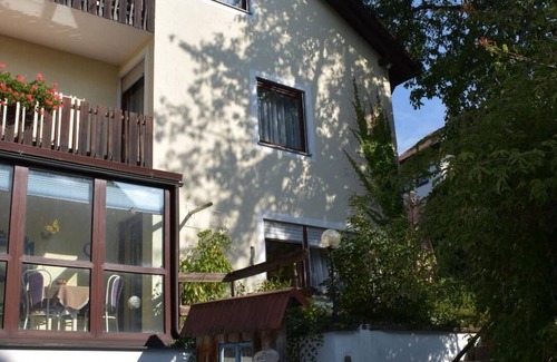 Friedenfels Apartamento | Large, cozy vacation apartment 63sqm