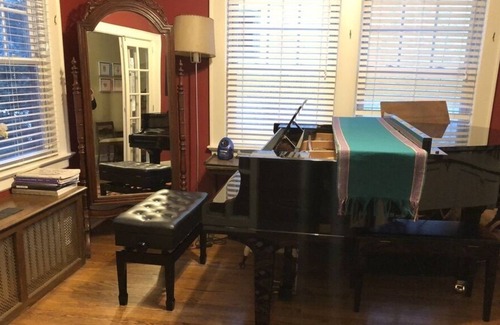 Upper Montclair Casa | Large family home w/deck, hot tub & piano, just 12 miles from Midtown Manhattan