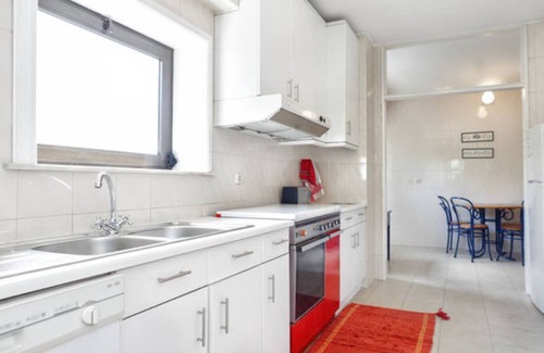 Aldoar Apartamento | Large flat w/ Sea view + Car Parking - Flowerstreet54 Flats