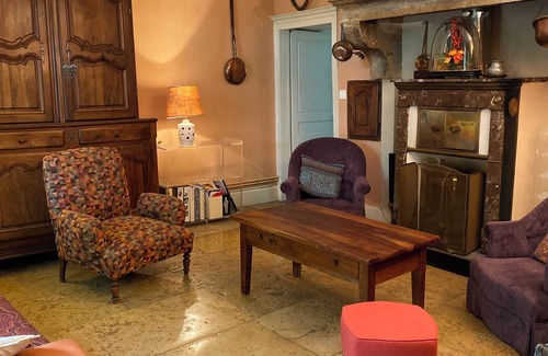 Saint-Seine-sur-Vingeanne Casa | Large family home in the country - sleeps 8