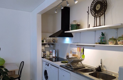 Ep 21 - Saint-Paul Apartamento | Large fully equipped studio near the city center