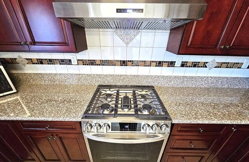 Midway City Casa | Large Fun Modern near Disneyland & OC Beaches