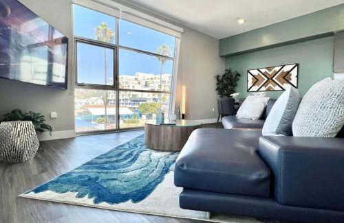 Hollywood Apartamento | Large Hollywood Corner 2 Bedroom with Private Balcony