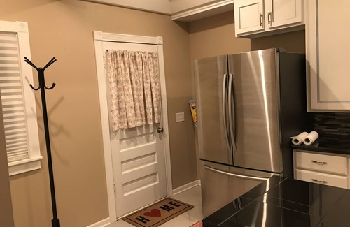 Dundee-Happy Hollow Historic District Casa | Gran casa en Dundee para familias, mascotas bienvenidas