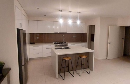 Kingston Casa | Large Home @Kingston Foreshore