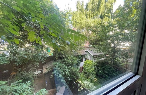 Bromley South Casa | Large house in Central London