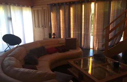 Saint-Hostien Casa | Amplia casa de 140 m2 en una zona tranquila.