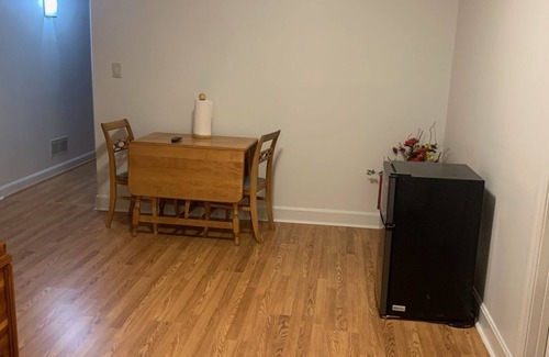 Fisherville Casa | Large house on 5 acres with pool