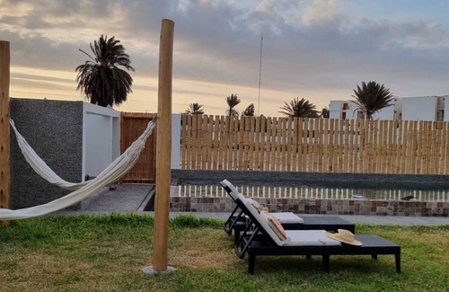Salamanca Casa | Large house with a big swimming pool for 16 people in Paracas