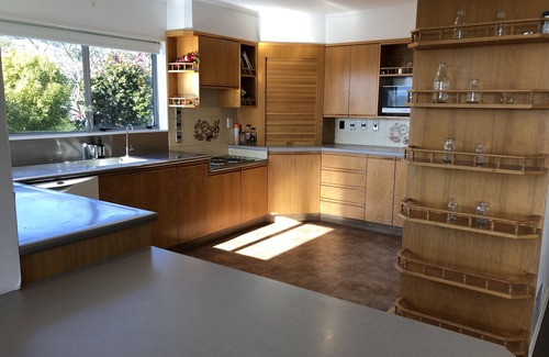 Richmond Casa | Large House with a View