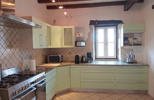 Castella Casa | Large house with pool, terraces and garden - Relaxation in the countryside.