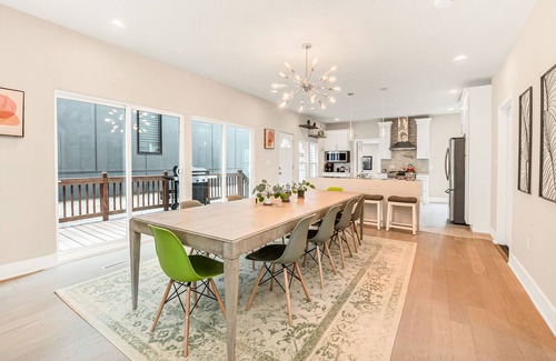 Lower East Side Casa | Large Luxury Home - Perfect for Groups - Downtown
