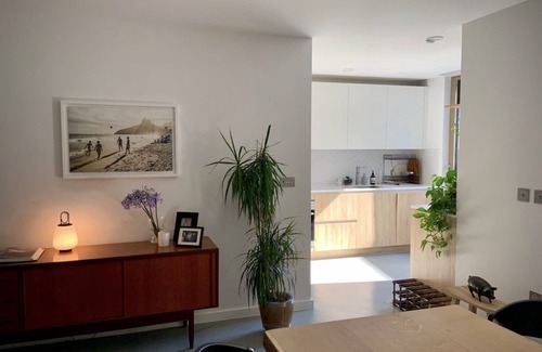 Hackney Apartamento | Large, modern East London Apartment with two big balconies