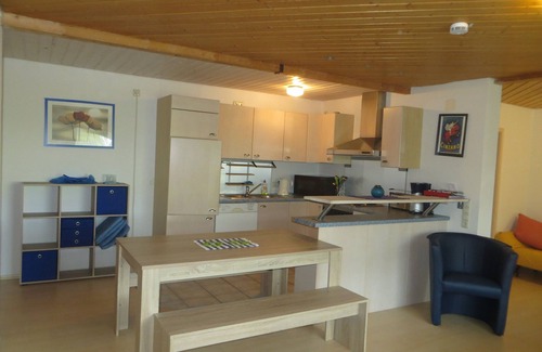 Grafenhausen Apartamento | Gran apartamento para no fumadores con entrada privada en medio del Bosque Negro