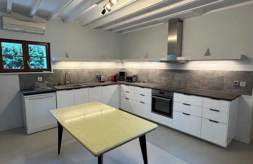 Ecretteville-sur-Mer Casa | Large, quiet house 1.5 km from a quiet beach.