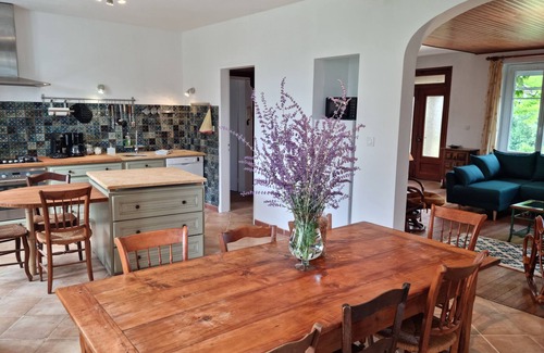 Touvre Casa | Casa-Baño privado con bañera-Vista al rio