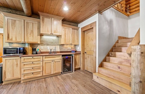 Pikeville Cabina | Large secluded 3 bedroom Cabin!