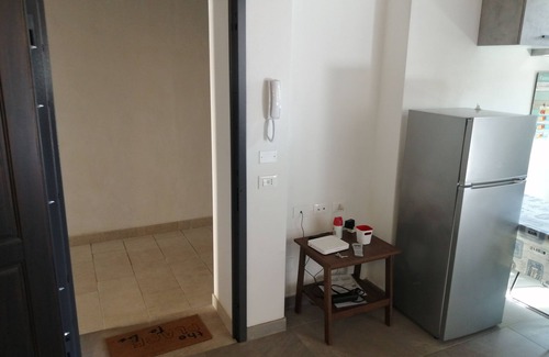 Faenza Apartamento | Large studio apartment with separate rooms