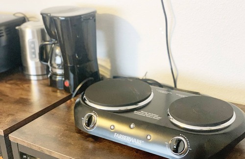 San Ramon Apartamento | Large studio with AC washer dryer Private entrance