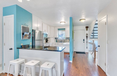 Pleasant View Casa | Casa de pueblo grande entera (3Bd / 3Ba) Cerca del estadio BYU / BYU