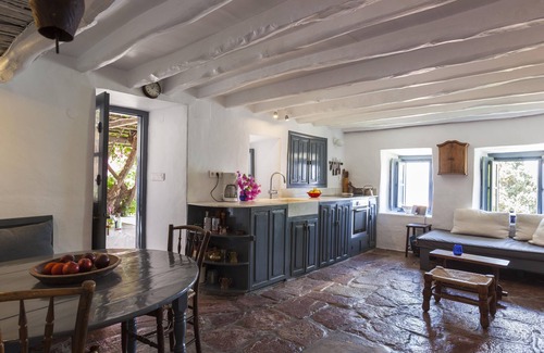 Hydra Casa | Encantadora casa de sal blanca, impresionantes vistas al mar y al atardecer. A 30 metros del mar