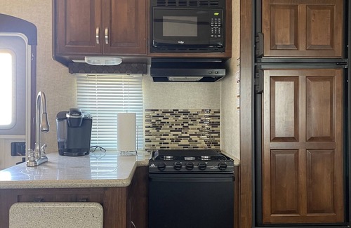 Sherkston Casa | Large Trailer at Sherkston Shores Resort