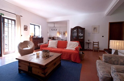 Mucifal Casa | Villa con piscina, cerca de la playa, para amantes de la naturaleza y el océano.