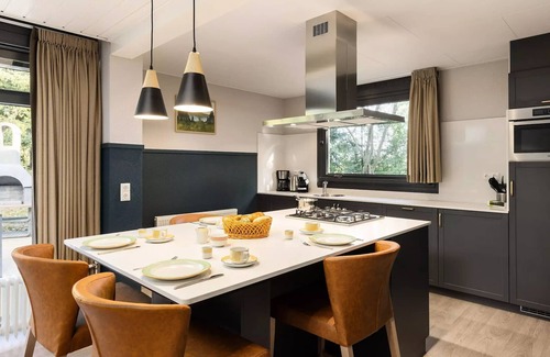 America Casa | Großes VIP-Cottage für 4 Personen