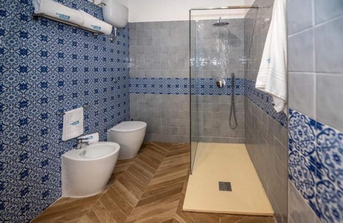 Quartieri Spagnoli Casa | LARGO MARADONA - Guest House