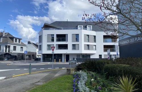 Larmor-Plage Apartamento | LARMOR-PLAGE : T2 en résidence de standing avec terrasse et parking, à deux pas de la plage et des commerces - FR-1-349-182