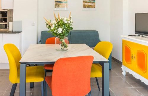 Larmor-Plage Apartamento | LARMOR-PLAGE : T2 en résidence de standing avec terrasse et parking, à deux pas de la plage et des commerces - FR-1-349-182