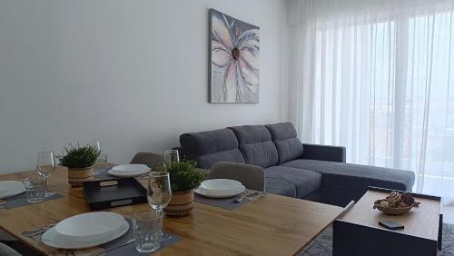 Larnaca Apartamento | Larvella Estia Luxury Suites