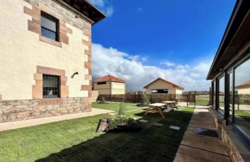 Hermandad de Campoo de Suso Apartamento | Las Casonas de Don Pedro - Casa 7 dormitorios