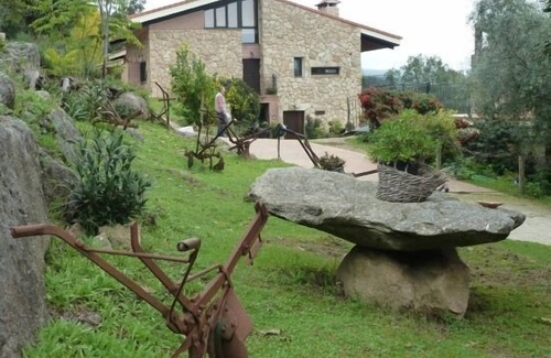 Poyales del Hoyo Cabaña | Las Casas de Agapito Centro Rural en Gredos, capacidad para 25 personas en total