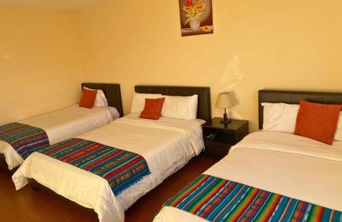 Tababela Casa | Las Hortensia's Casa De Huespedes