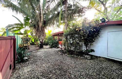 Cabuya Apartamento | Las Plumas Jardin de Cabuya