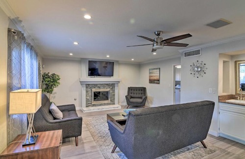 Rancho Oakey Casa | Las Vegas House with Pool and Hot Tub - 1 Mi to Strip!