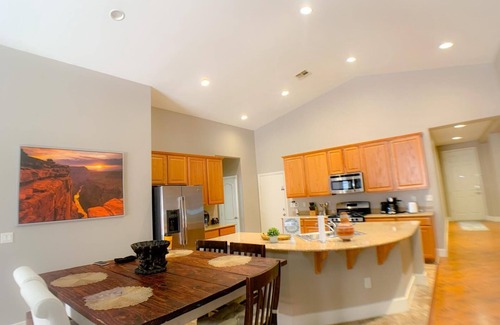 North Las Vegas Casa | LAS VEGAS Vacation home... close to the strip