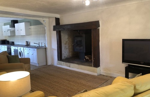 Montignac Cabaña | Lascaux Countryside Gite - Family run and pet friendly