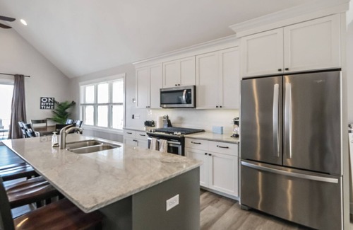 Ottawa Casa | Last Call Never | 3 Bed, 2.5 Bath