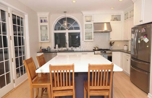 Eagles Mere Casa | Last Glass