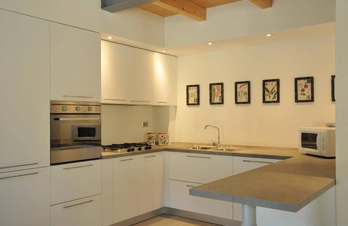 Zignago Villa | **LAST MINUTE** PODERE GAIA 16 PAX pool 5x20, A/C, WiFi, BBQ, near Cinque Terre