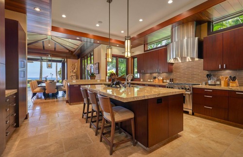 Kaupulehu Casa | Laueki 5 – Ocean View Estate | Onsite Staff & Daily Housekeeping