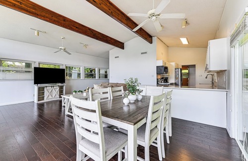 Mount Mourne Casa | Launch & Dock: Lake Norman Retreat w/ Scenic Deck