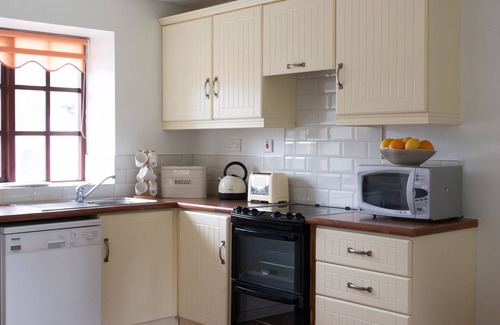 Fivemiletown Apartamento | Laurel Courtyard Apartment en Blessingbourne Country Estate