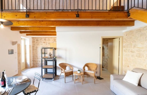 Modica Casa | Laurel - open space in the Hyblean countryside - Holiday Home CIR: 19088006B401426