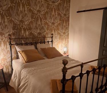 Roussines Cama Y Desayuno | Lavallade12 Chambers d'hôtes