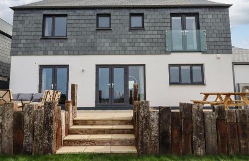 Crantock Casa | Lavender House