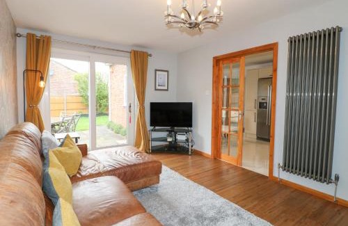 Edwinstowe Casa | Lavender Lodge
